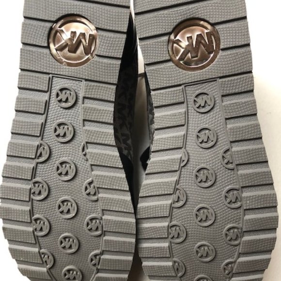 NWOT Michael Kors Sneakers - Picture 6 of 6